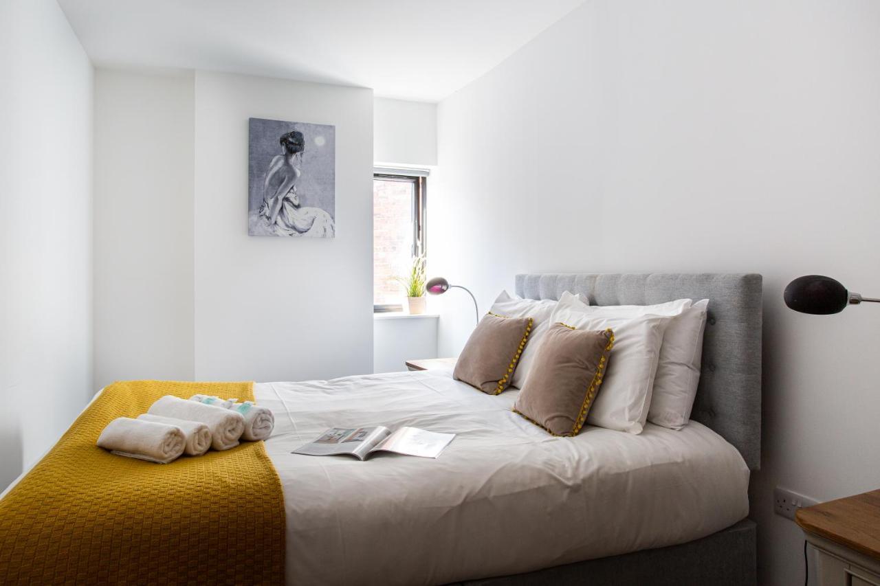 Modern Luxury Apartment, Sleeps 6, Best Location Белфаст Екстер'єр фото