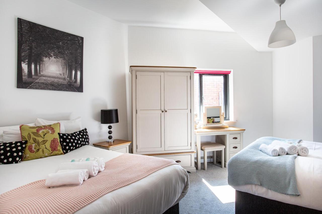 Modern Luxury Apartment, Sleeps 6, Best Location Белфаст Екстер'єр фото